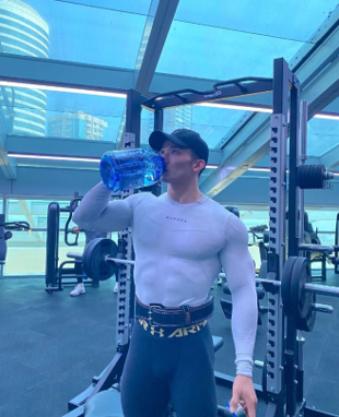 必威郑少忠钟爱XBOTTLE运动水壶健身运动新标配(图1) 必威郑少忠钟爱XBOTTLE运动水壶健身运动新标配(图1)