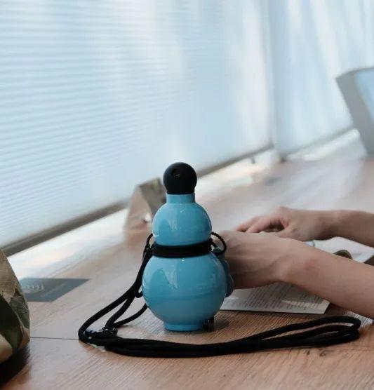 现在潮人腰间的标配变成葫芦了?(图6) 现在潮人腰间的标配变成葫芦了?(图6)