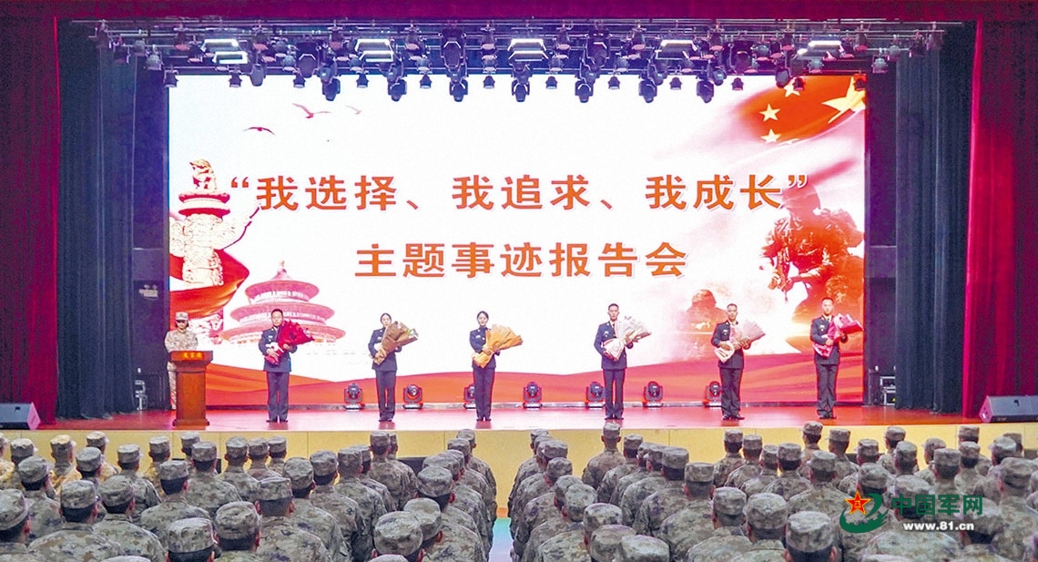 军营观察丨从“校门”到“营门”的蜕变启示(图1)