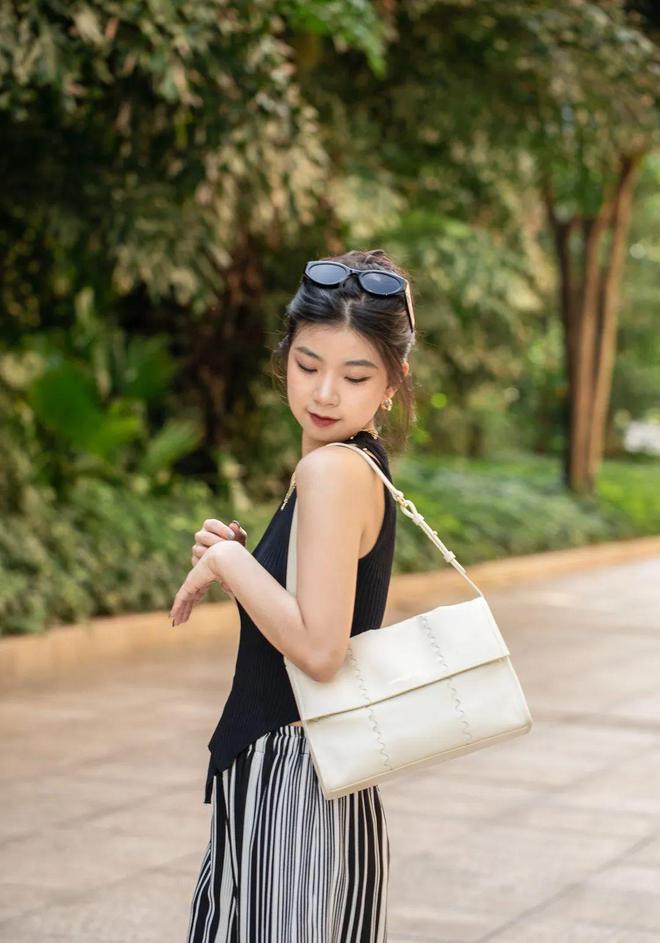 直播 轻便好背的上班包来了!低至五折(图18) 直播 轻便好背的上班包来了!低至五折(图18)