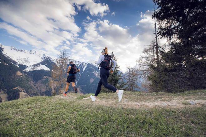 两日徒步最佳选择!SILVA大容量超轻户外背包买一赠三!(图13) 两日徒步最佳选择!SILVA大容量超轻户外背包买一赠三!(图13)