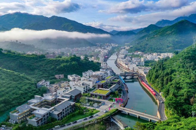 解锁超值赛事礼包!一起来看看(图1) 解锁超值赛事礼包!一起来看看(图1)