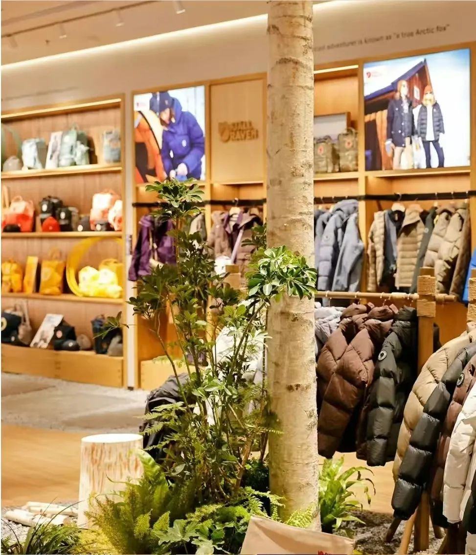 2025谁会是下一个被爆炒的“小众”户外品牌?(图7) 2025谁会是下一个被爆炒的“小众”户外品牌?(图7)