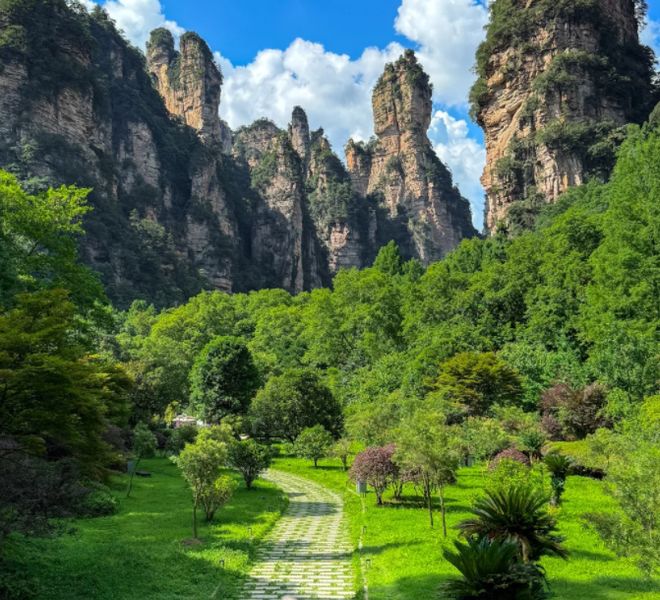 张家界六天五晚旅游攻略 6日游玩最佳路线丨我在大庸很想你！(图2)